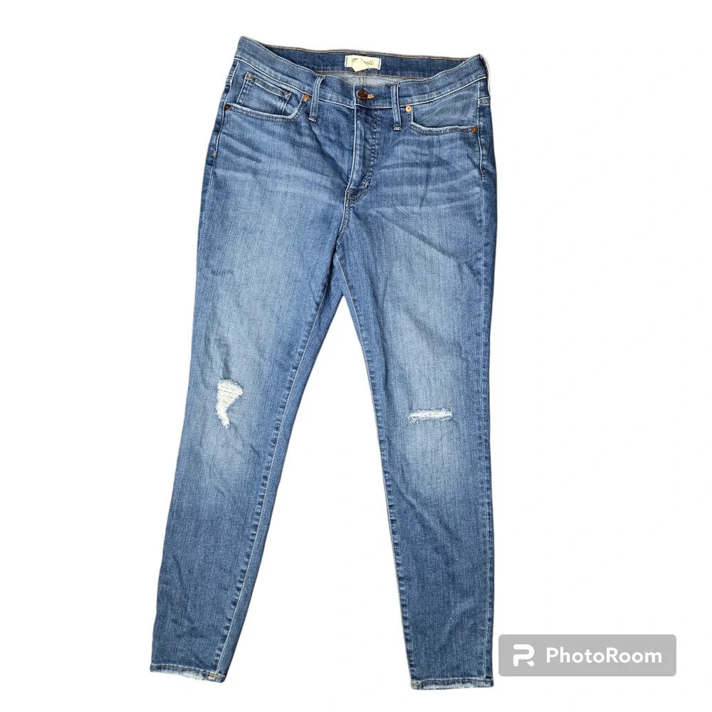 Madewell 9" Mid-Rise Skinny Distressed Jeans Size: 31